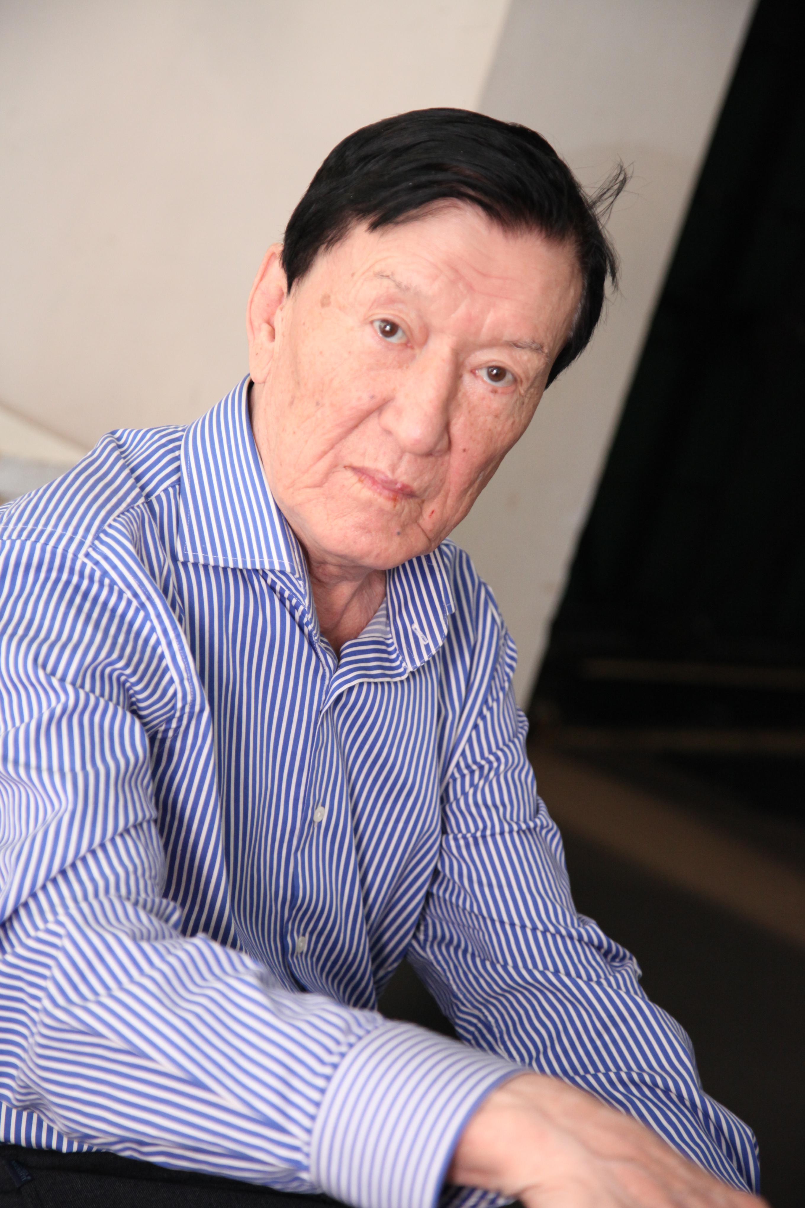 Аюханов Булат Газизович                                                                      Директор и Художественный руководитель